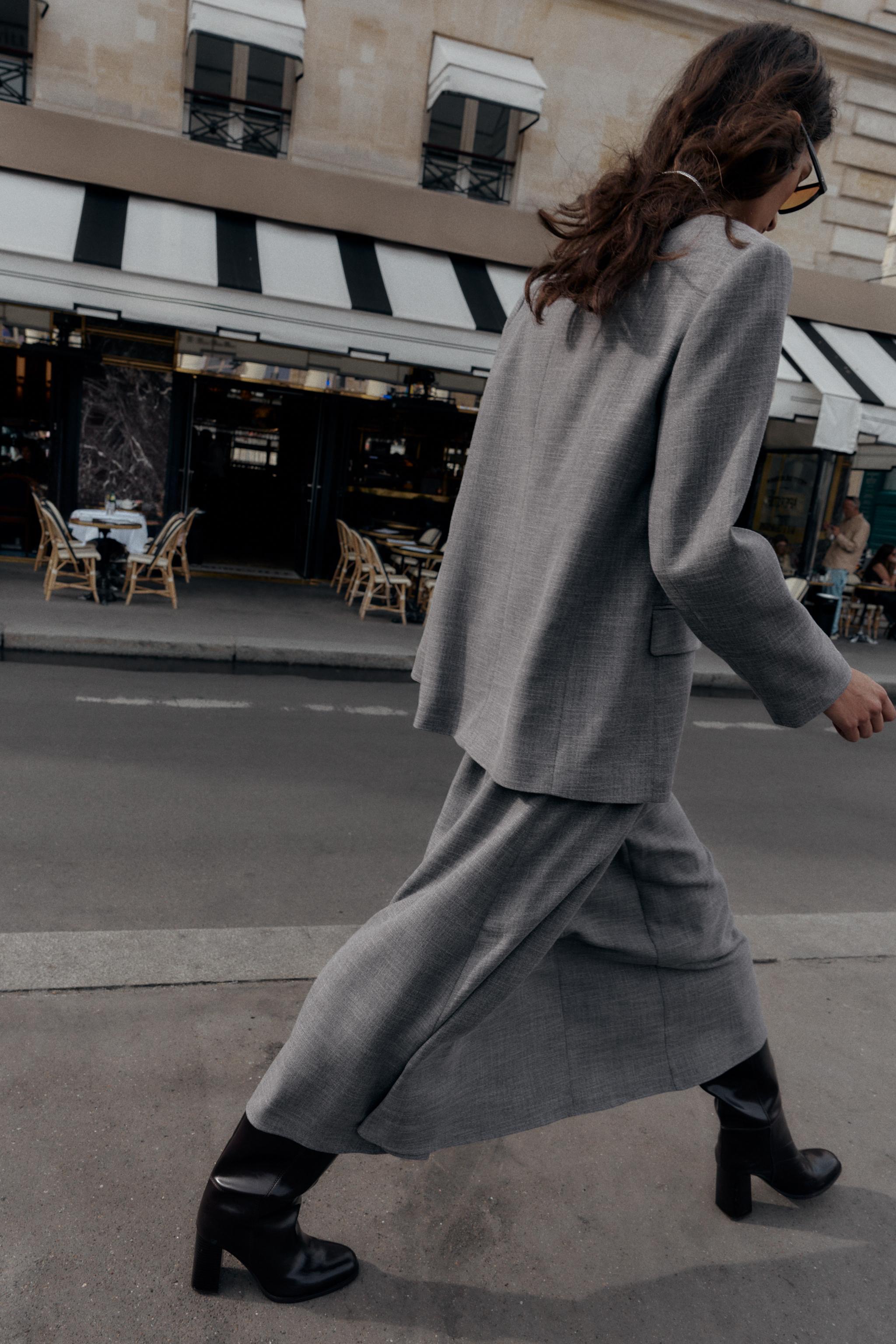 BLAZER À CHEVRONS AVEC ÉPAULETTES